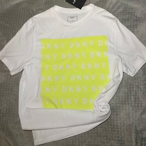DKNY TSHIRT